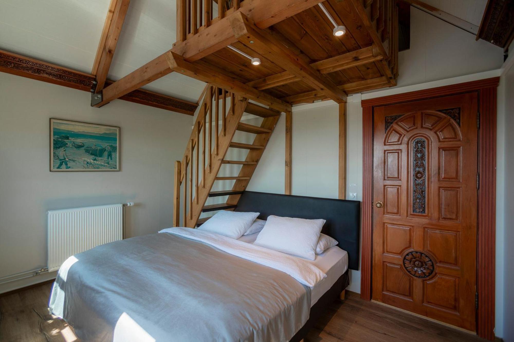 Hlid Fisherman's Village Gasthof 2*
