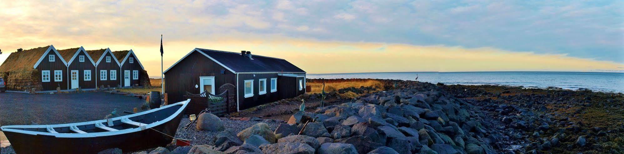 Hlid Fisherman's Village 2*