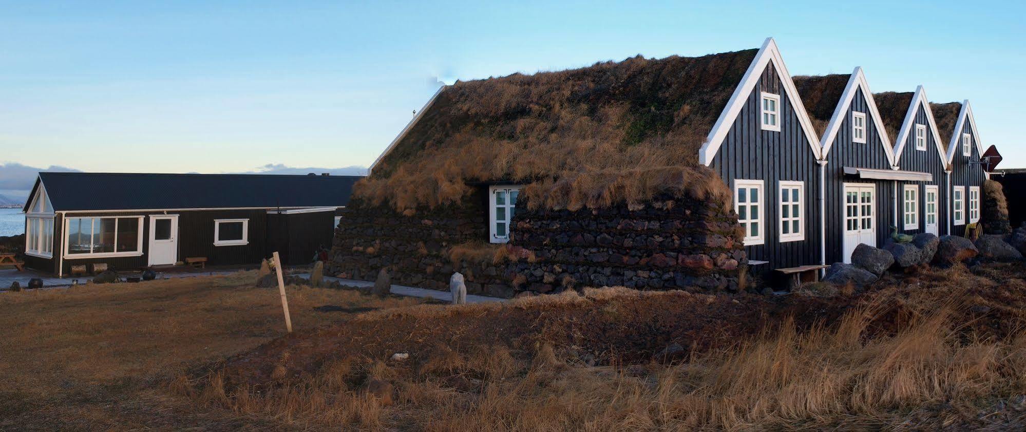 Hlid Fisherman's Village Gasthof